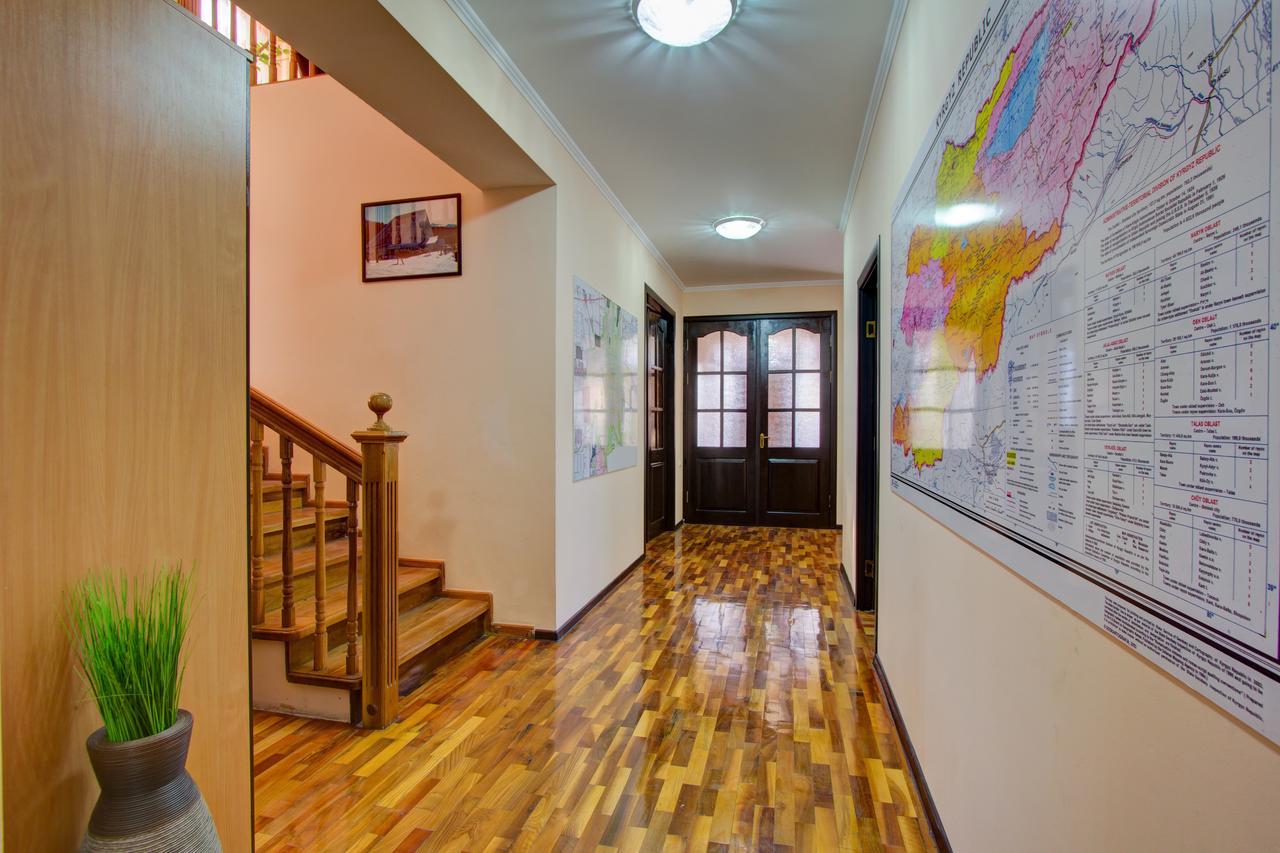 בישקק Centre Hostel מראה חיצוני תמונה