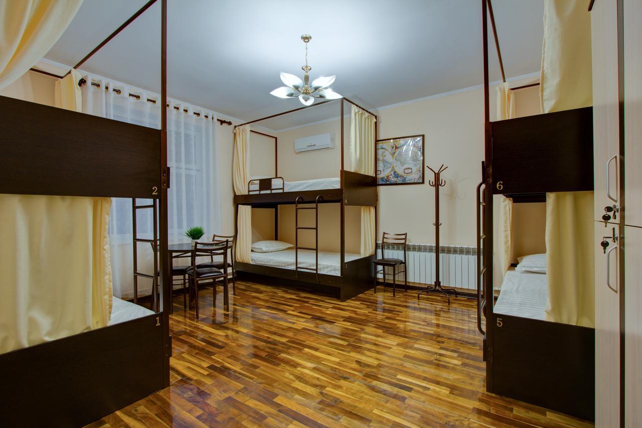 בישקק Centre Hostel מראה חיצוני תמונה